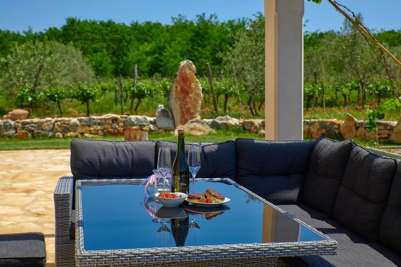 Stifanići Relax House Surrounded By Olives And Vineyard 빌라