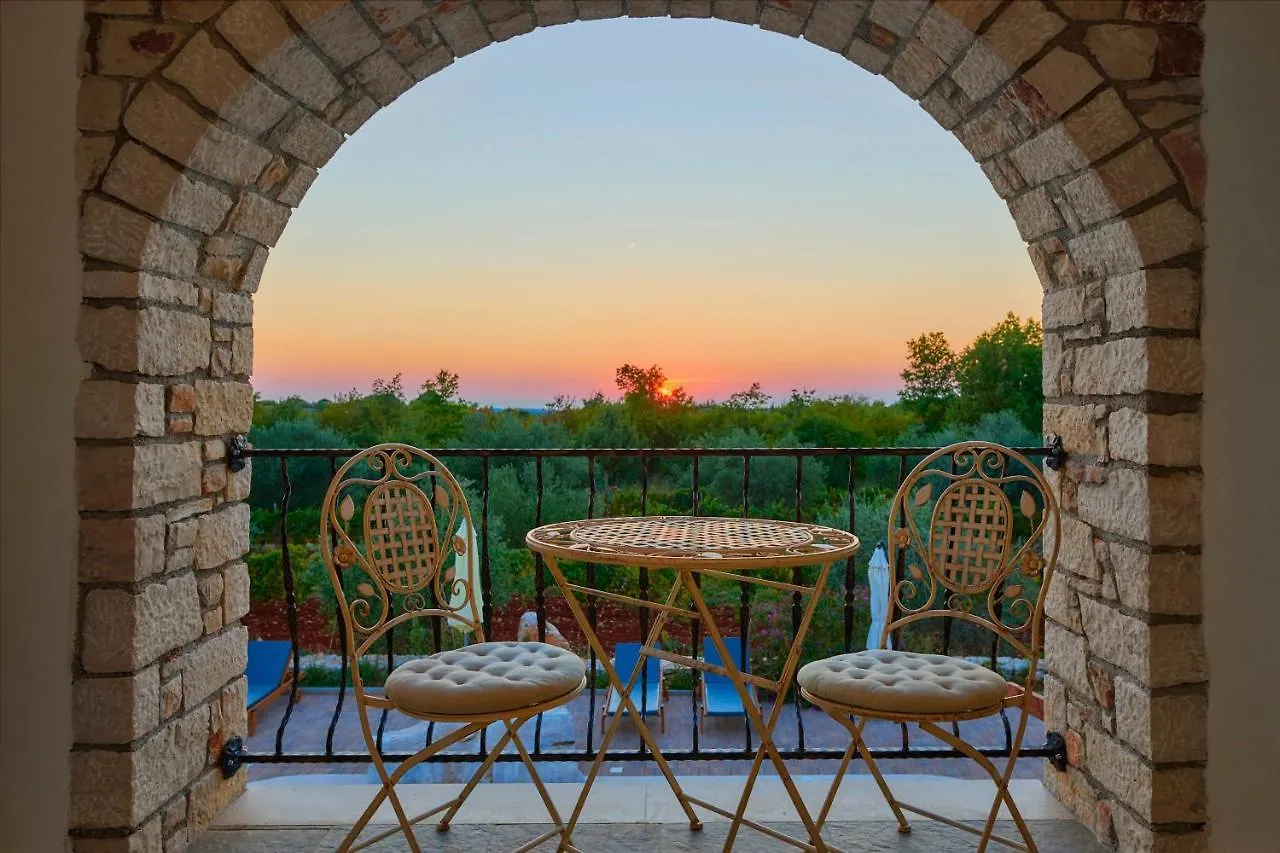 Stifanići Relax House Surrounded By Olives And Vineyard 빌라
